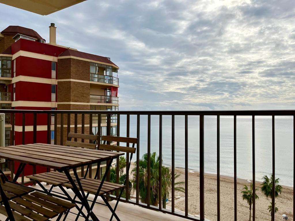 Apartamento Frente Al Mar En Calpe Con Parking Para 4 Personas Exterior foto